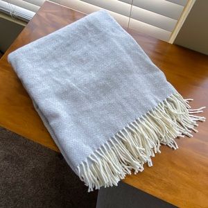 Nido Notte Oversized Throw Blanket
